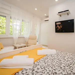 https://apartment-spartion.splithotels.org